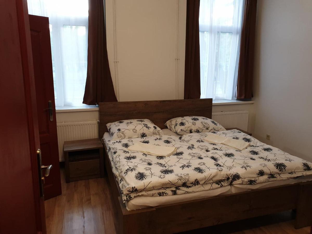 Guest House Orczy Park بودابست المظهر الخارجي الصورة